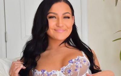 Mila, naakt en een vrij grote vibrator